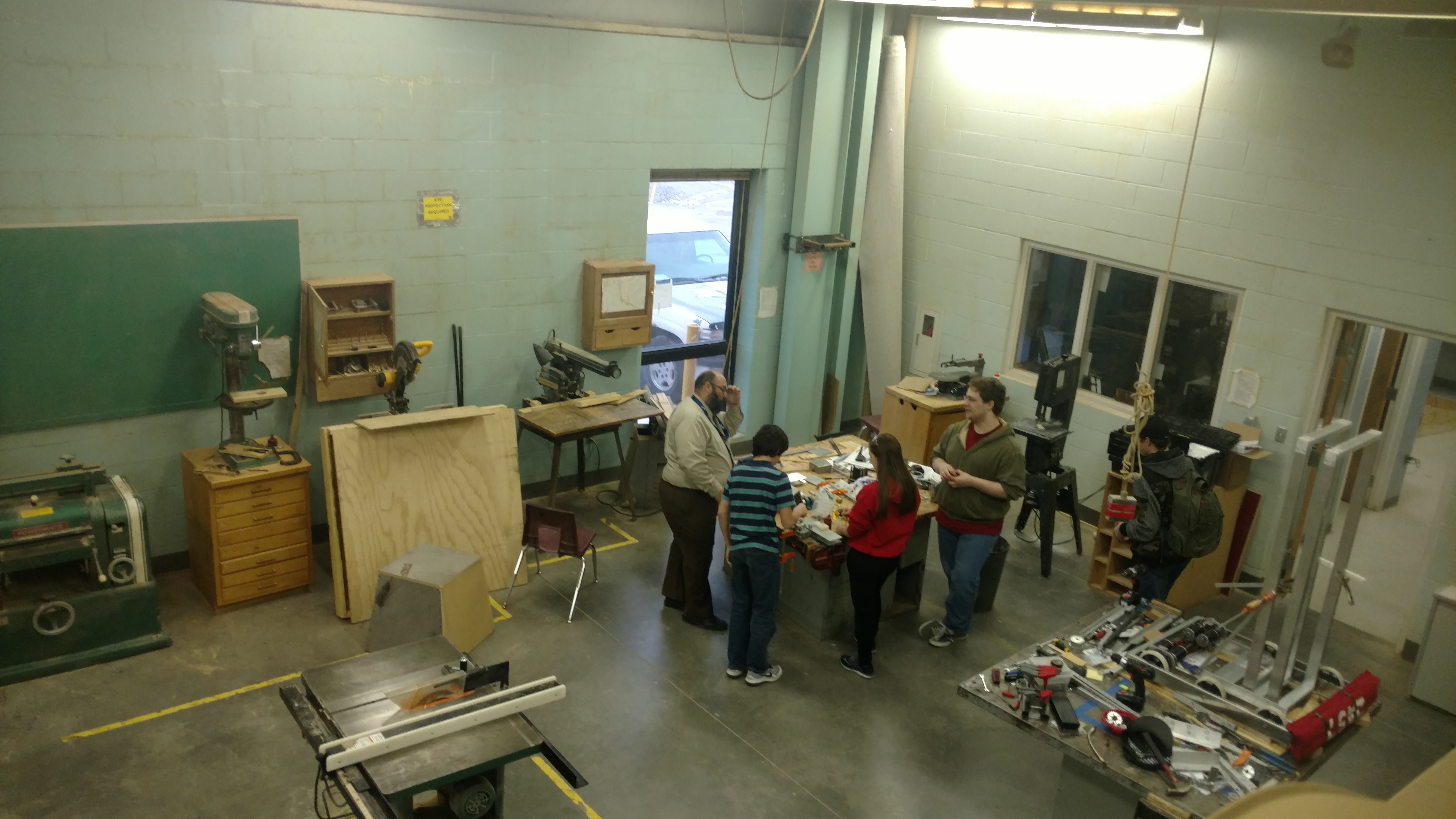 Wider angle foster with group.